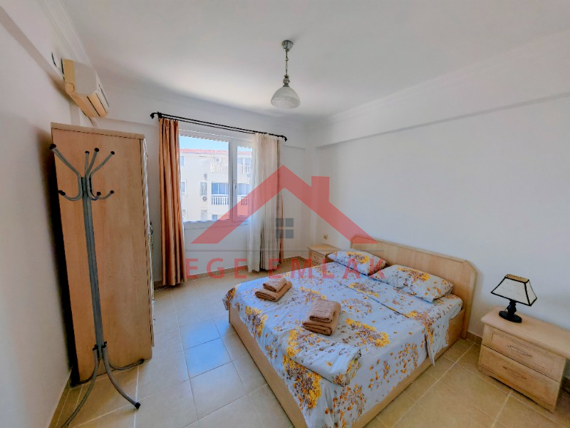 Royal Marina Sitesinde Satılık Yazlık