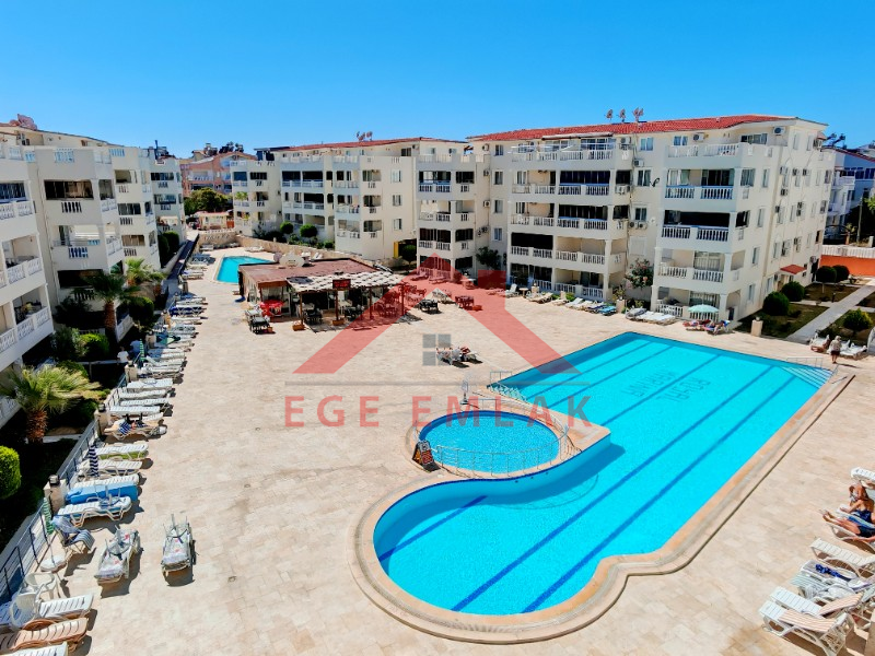 Royal Marina Sitesinde Satılık Yazlık