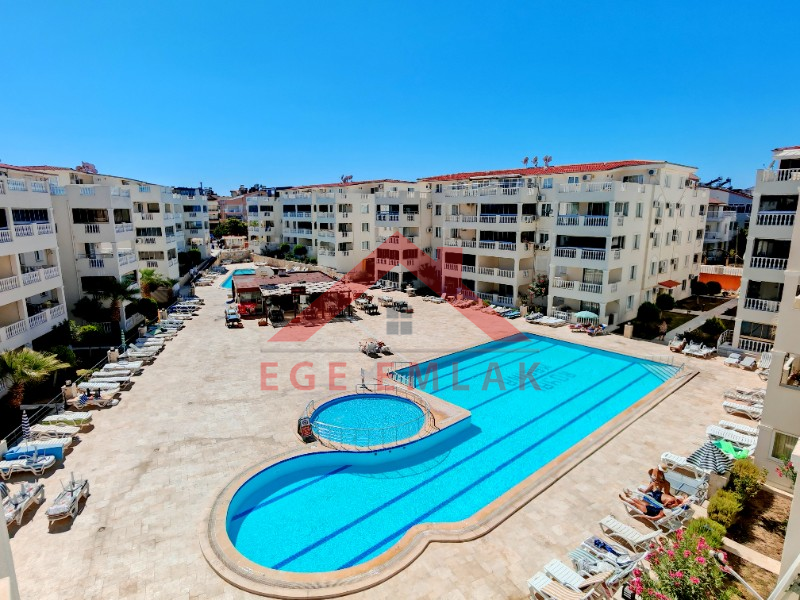 Royal Marina Sitesinde Satılık Yazlık