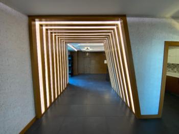 TORUN CENTER’DA MİMARİ TASARIMLI, MOBİLYALI, PRESTİJLİ OFİS KİRALIK