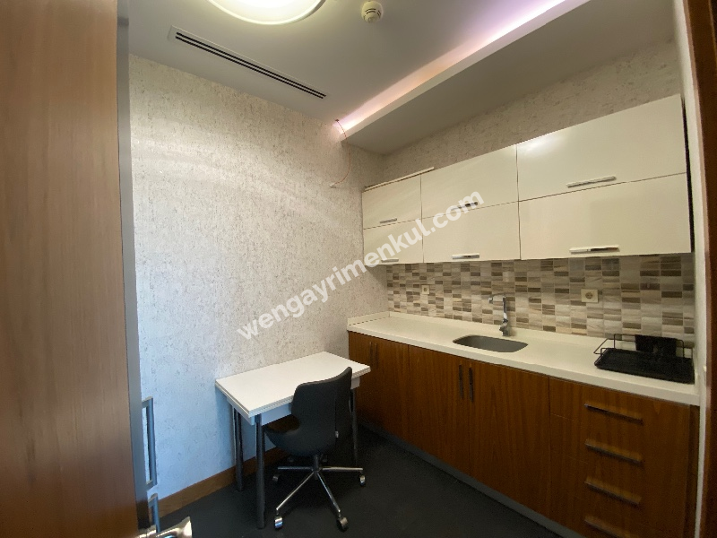 TORUN CENTER’DA MİMARİ TASARIMLI, MOBİLYALI, PRESTİJLİ OFİS KİRALIK