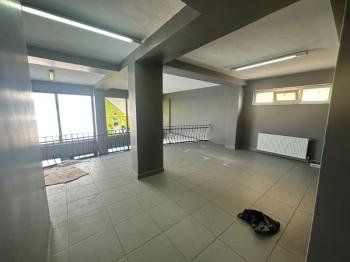 ÇARŞI MERKEZDE SATILIK GENİŞ CEPHELİ İŞYERİ