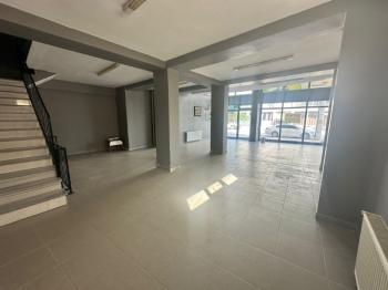 ÇARŞI MERKEZDE SATILIK GENİŞ CEPHELİ İŞYERİ