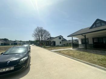 VEFA EVLERİ SİTESİNDE KİRALIK VİLLA