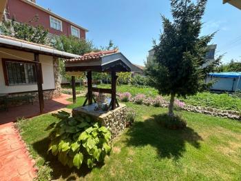 PAZARCIK MAHALLESİNDE SATILIK MÜSTAKİL EV