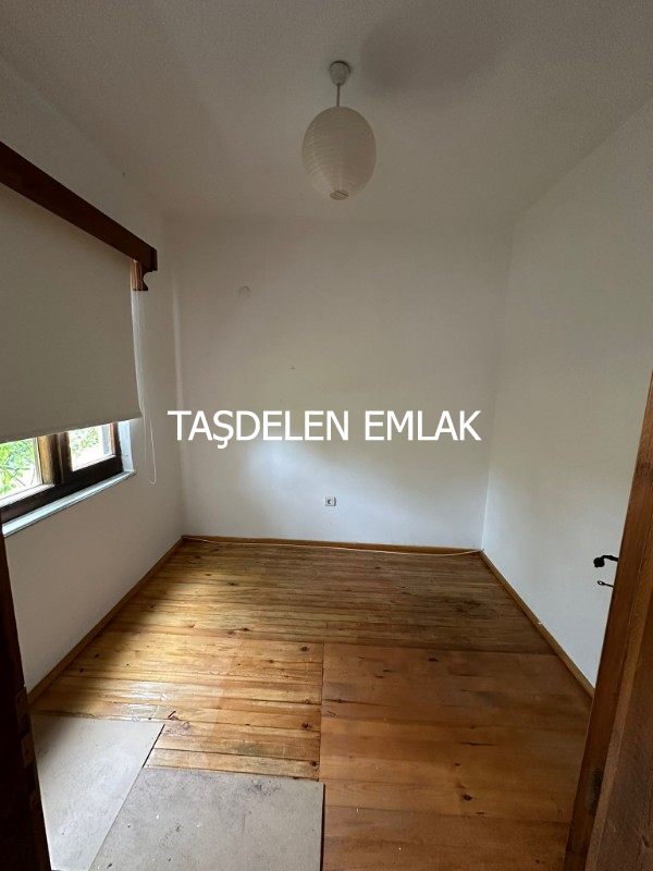 BAĞLARDA SATILIK MÜSTAKİL BAĞ EVİ