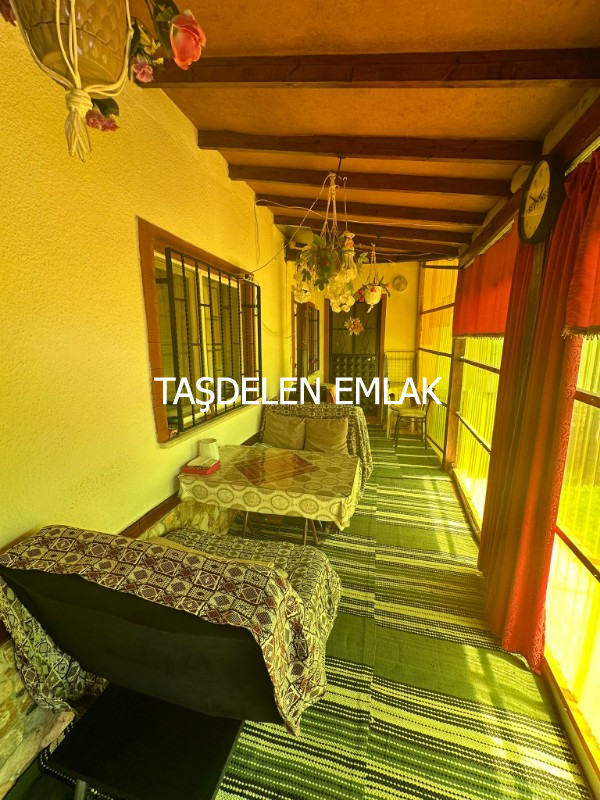 PAZARCIK MAHALLESİNDE SATILIK MÜSTAKİL EV