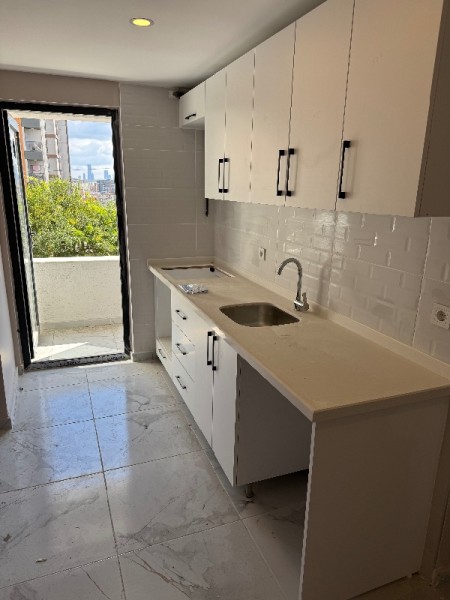 Eyüpsultan Akşemsettin 2+1 Arakat Sıfır Satılık Daire