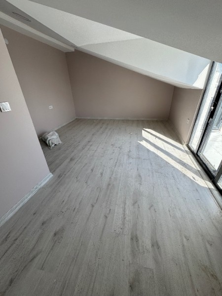 Akşemsettin Mahallesi Metro'ya 5 Dk 4+1 Sıfır Satılık Dubleks