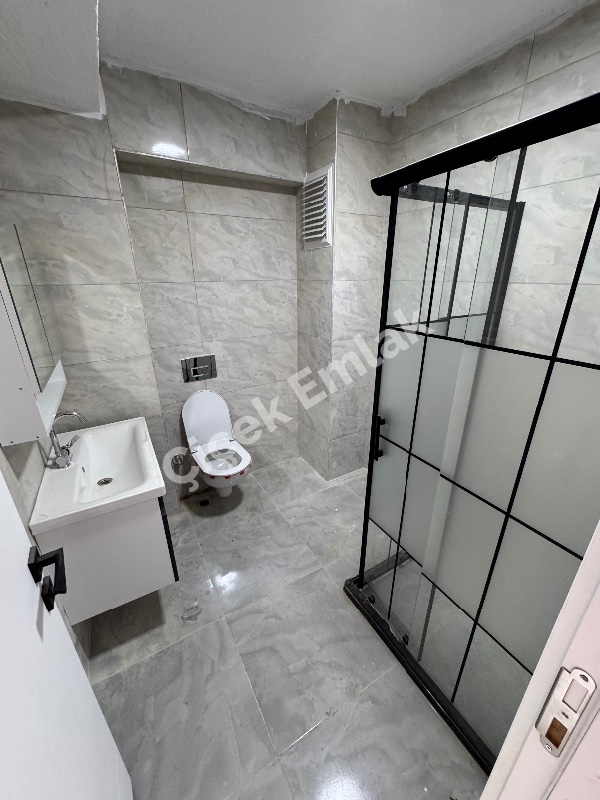 Eyüpsultan Akşemsettin 2+1 Arakat Sıfır Satılık Daire