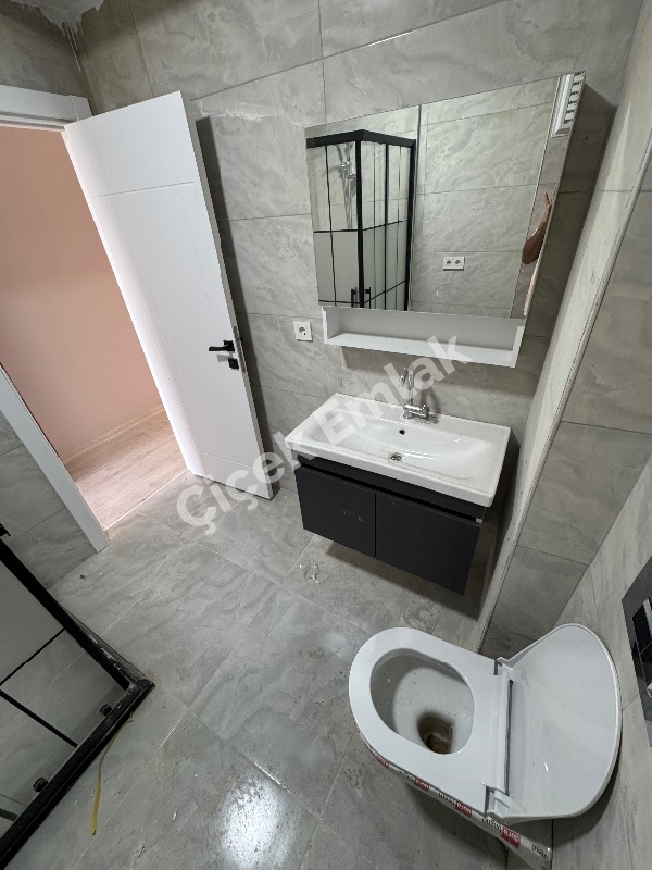 Eyüpsultan Akşemsettin 2+1 Arakat Sıfır Satılık Daire