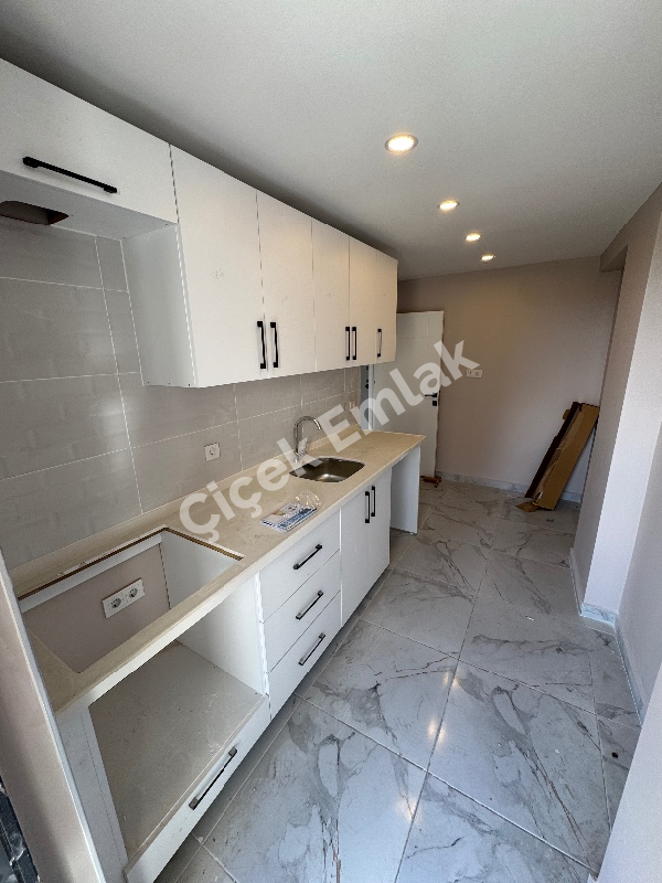 Eyüpsultan Akşemsettin 2+1 Arakat Sıfır Satılık Daire