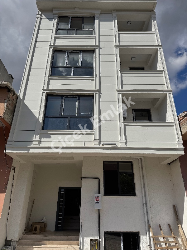 Eyüpsultan Akşemsettin 2+1 Arakat Sıfır Satılık Daire