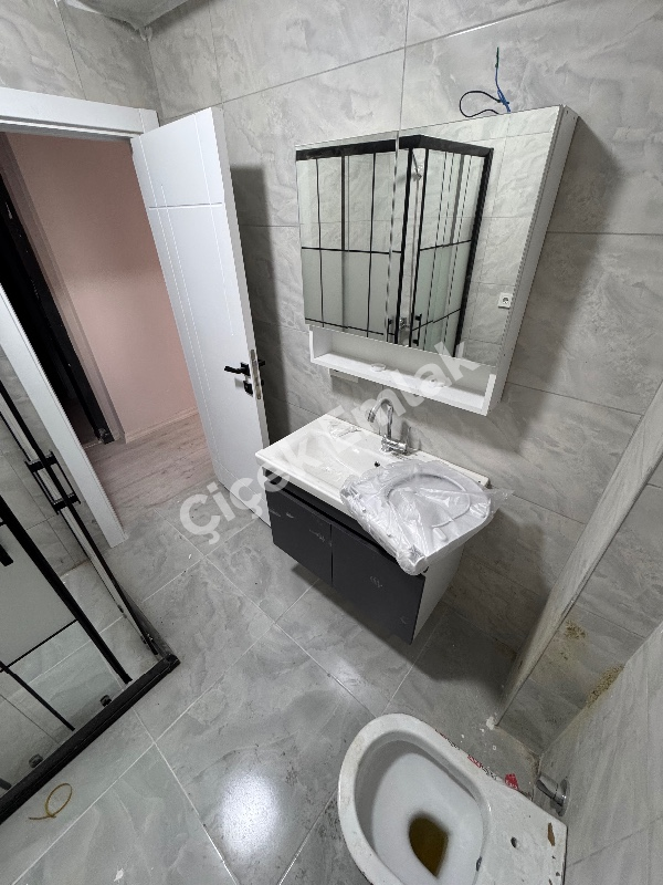 Akşemsettin Mahallesi Metro'ya 5 Dk 4+1 Sıfır Satılık Dubleks