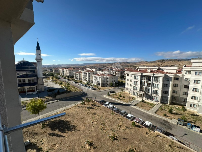 AFYON ÜÇOK EMLAKTAN KANLICA MAH SATILIK 2+1 TOKİ DE FIRSAT DAİRE