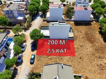 Didim'de Satılık 200 M² Villa Arsası