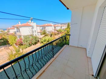 Akbük Bankacılar Sitesinde Satılık Müstakil Villa