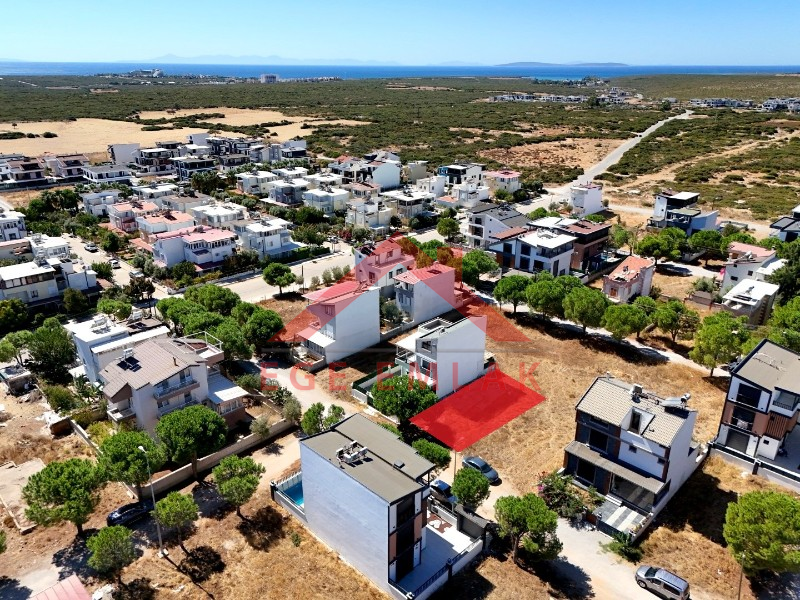 Didim'de Satılık 200 M² Villa Arsası
