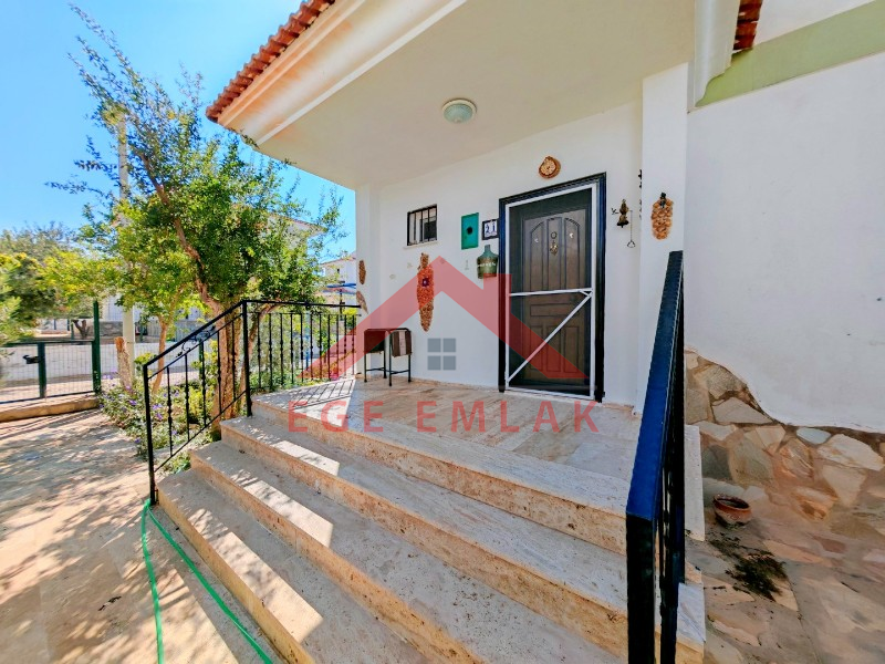 Akbük Bankacılar Sitesinde Satılık Müstakil Villa