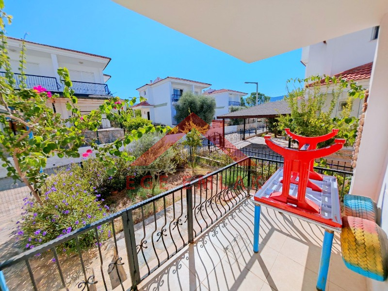 Akbük Bankacılar Sitesinde Satılık Müstakil Villa