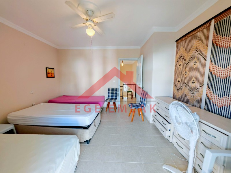 Akbük Bankacılar Sitesinde Satılık Müstakil Villa