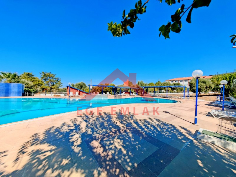 Akbük Bankacılar Sitesinde Satılık Müstakil Villa