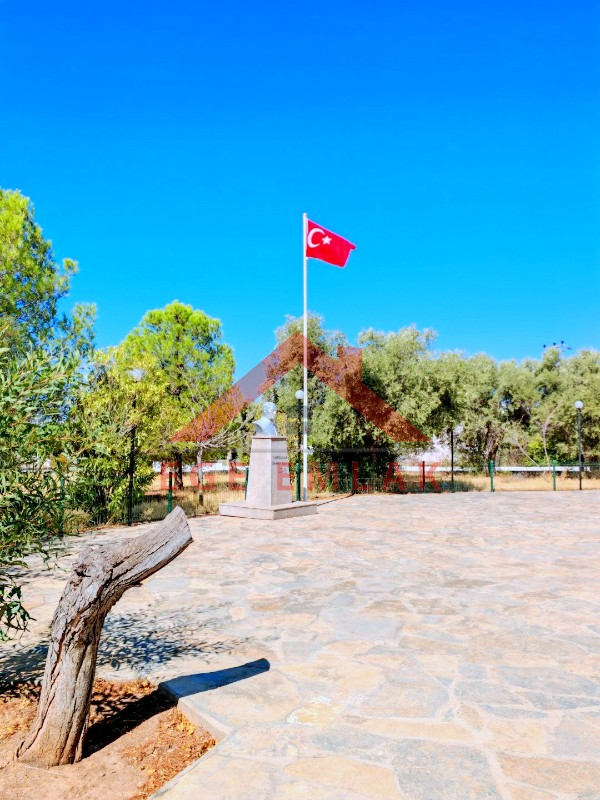 Akbük Bankacılar Sitesinde Satılık Müstakil Villa