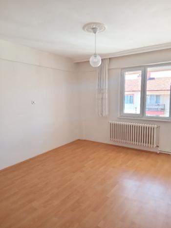 GÜVENAY - ÇORUM MİMARSİNAN CAMİİ CİVARI 3+1 KİRALIK DAİRE