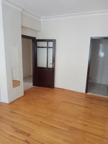 GÜVENAY - ÇORUM ULUKAVAK MAH. VARİLLİ CADDESİ ÜZERİ 3+1 KİRALIK DAİRE