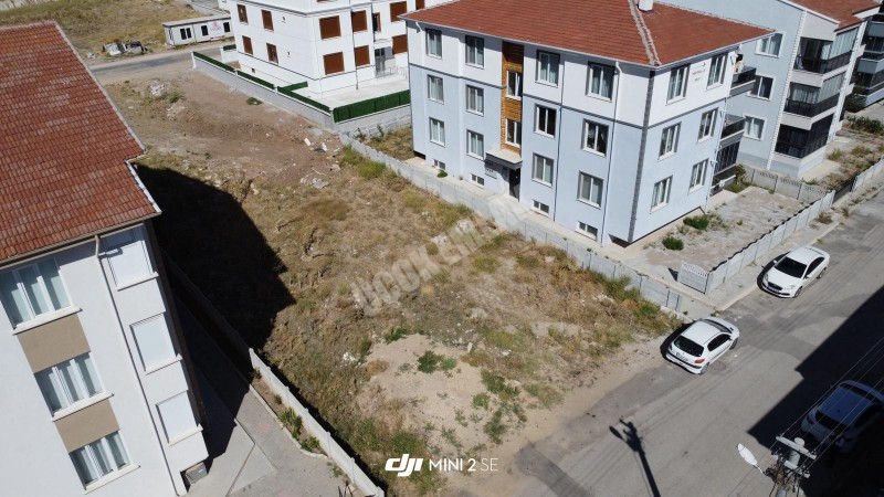 AFYON ÜÇOK EMLAKTAN KANLICA MAH SATILIK 2+1 LÜX TOPRAKTAN DAİRELER