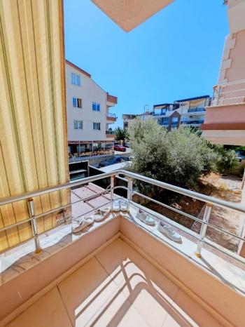 Didimde Satılık Daire - Efelerde 2+1 Ara Kat Güney Cephe