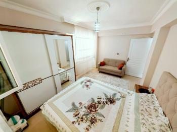 Didimde Satılık Daire - Efelerde 2+1 Ara Kat Güney Cephe