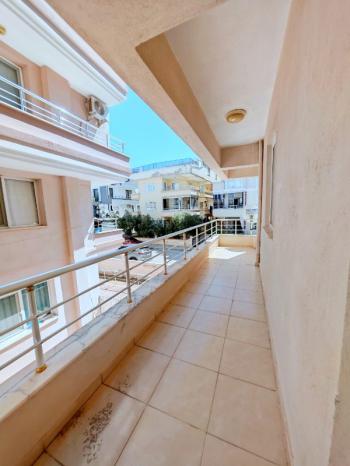 Didimde Satılık Daire - Efelerde 2+1 Ara Kat Güney Cephe