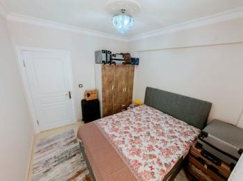 Didimde Satılık Daire - Efelerde 2+1 Ara Kat Güney Cephe