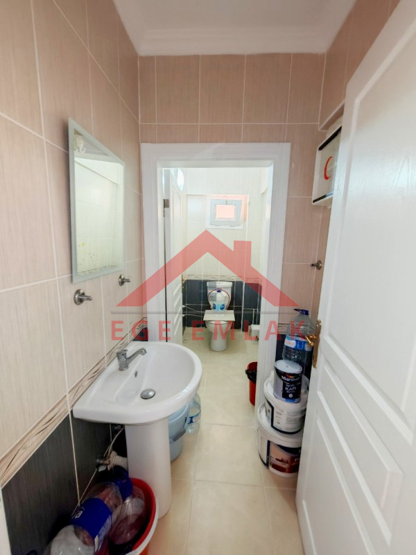 Didimde Satılık Daire - Efelerde 2+1 Ara Kat Güney Cephe