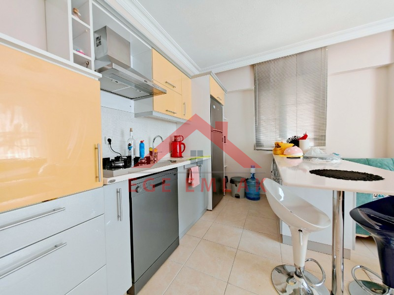 Didimde Satılık Daire - Efelerde 2+1 Ara Kat Güney Cephe