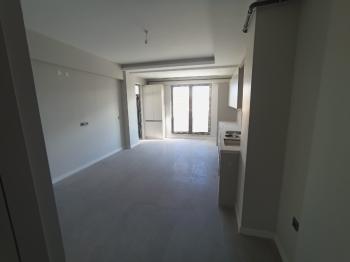 Güvenay - Çorum Çepni Mah. Fen Lisesi Bölgesi Sıfır Kiralık 2+1 Daire