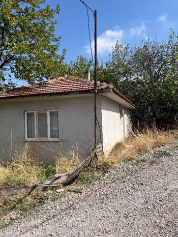 Balıkesir Gönen Merkeze Yakın Köy Evi