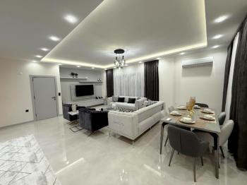 Didim'de Köşe Parselde Satılık Villa