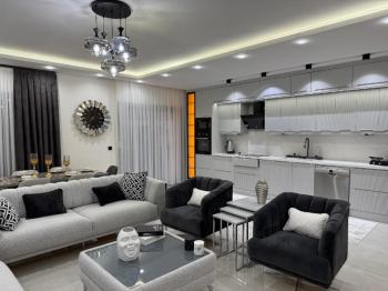 Didim'de Köşe Parselde Satılık Villa