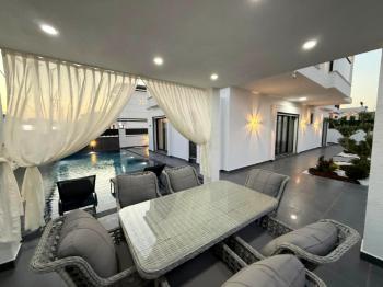 Didim'de Köşe Parselde Satılık Villa