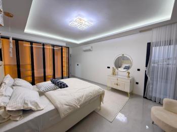 Didim'de Köşe Parselde Satılık Villa