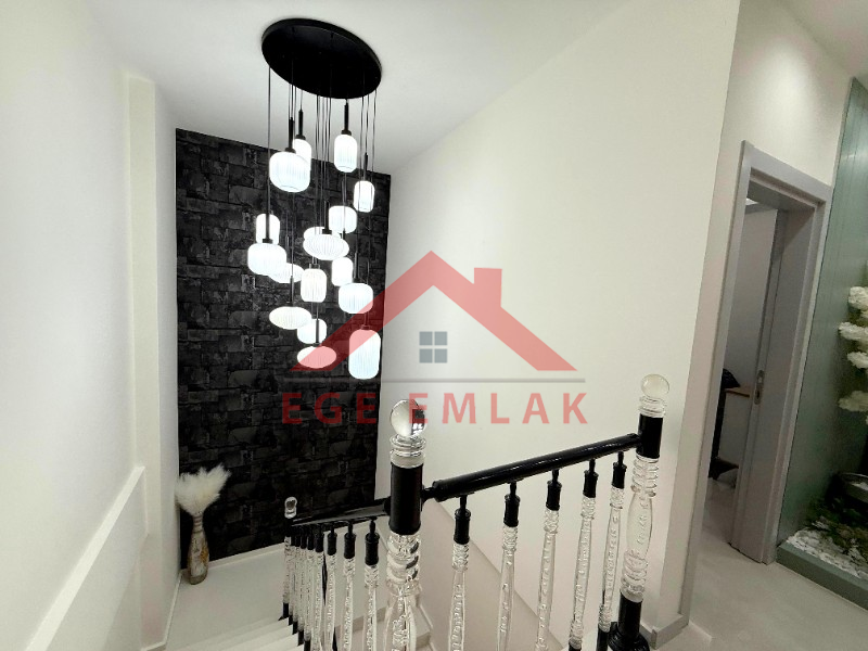 Didim'de Köşe Parselde Satılık Villa