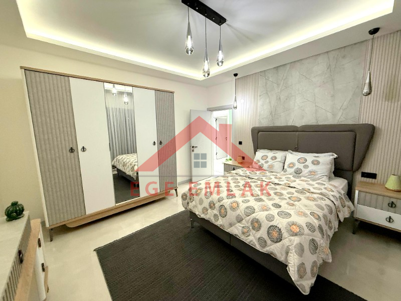 Didim'de Köşe Parselde Satılık Villa