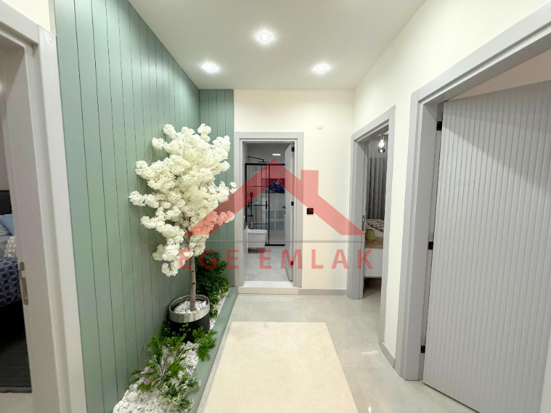 Didim'de Köşe Parselde Satılık Villa