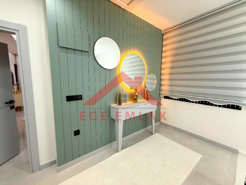 Didim'de Köşe Parselde Satılık Villa