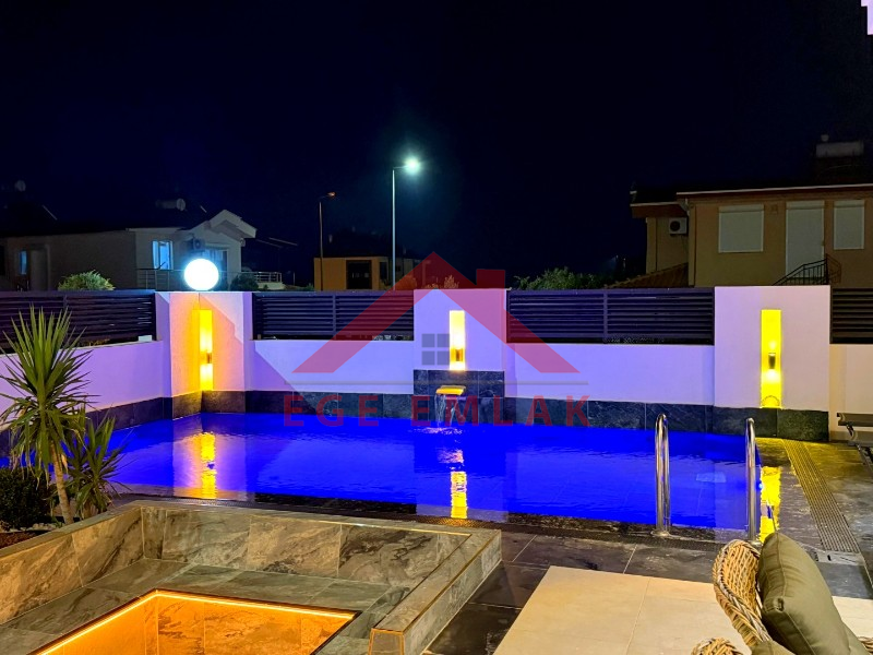 Didim'de Satılık 3+1 Yazlık Villa