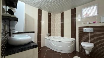 Elmas’tan Menderes’te Doğalgazlı İskanlı Geniş Metraj 3+1