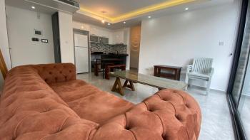 Kıbrıs Girne Lapta Bölgesinde Havuzlu Site İçinde Satılık 1+1 Zemin Kat Daire