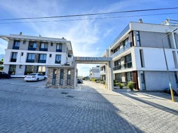 Kıbrıs Girne Lapta Bölgesinde Havuzlu Site İçinde Satılık 1+1 Zemin Kat Daire